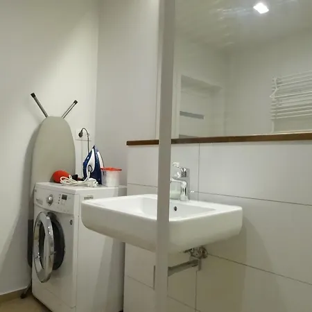 Apartment In The Heart Of Varsavia Esterno foto